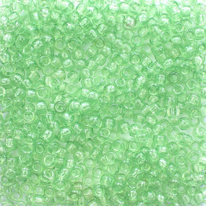 Light Peridot Green Plastic Pony Beads 6 x 9mm