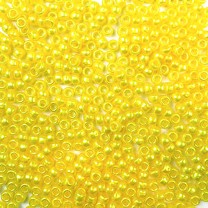 Yellow Pearl Plastic Craft Pony Beads, Size 6 x 9mm