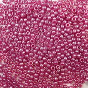 Mauve Pink Pearl Plastic Craft Pony Beads, Plastic Bead Size 6 x 9mm in Bulk Bag 