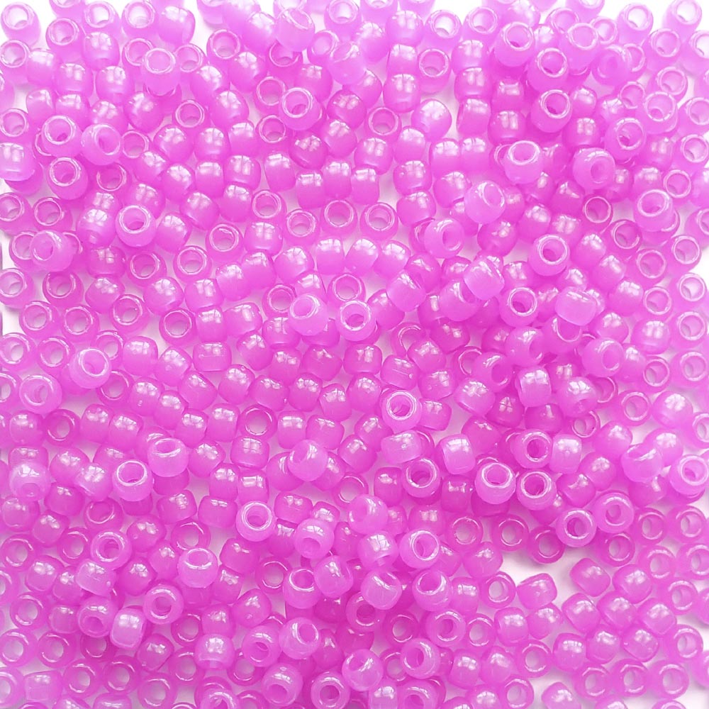 Light Purple Glow in the Dark Plastic Craft Pony Beads, Size 6 x 9mm